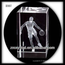 Laser K9 3D jouant au basket-ball à l&#39;intérieur du rectangle en cristal